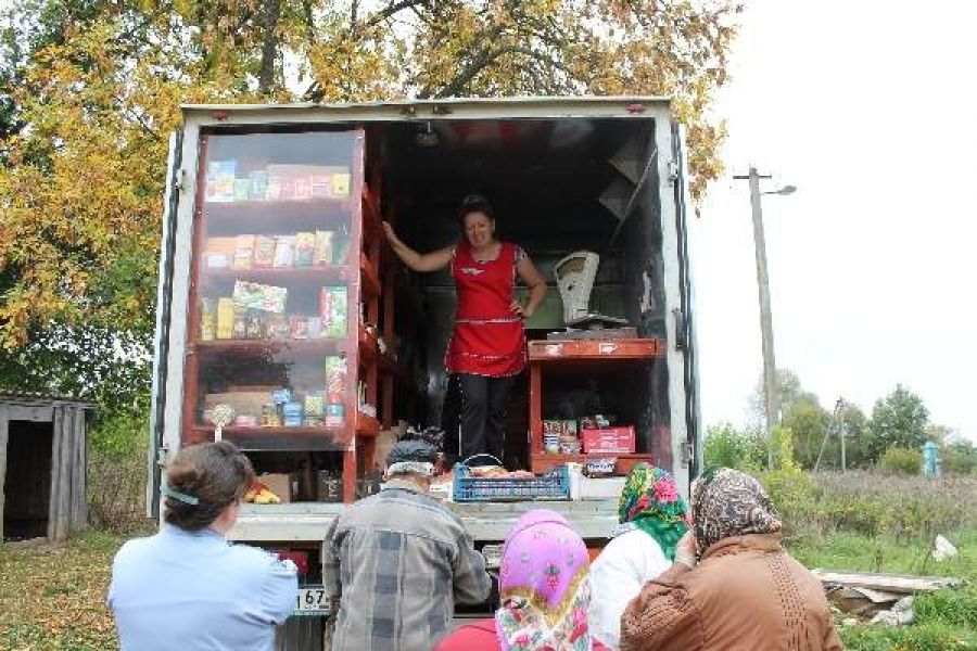 автолавка в деревне