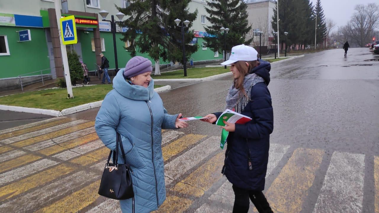 Бөгелмәдә Татарстан Республикасы Конституциясе көне узды (+ фотолар)