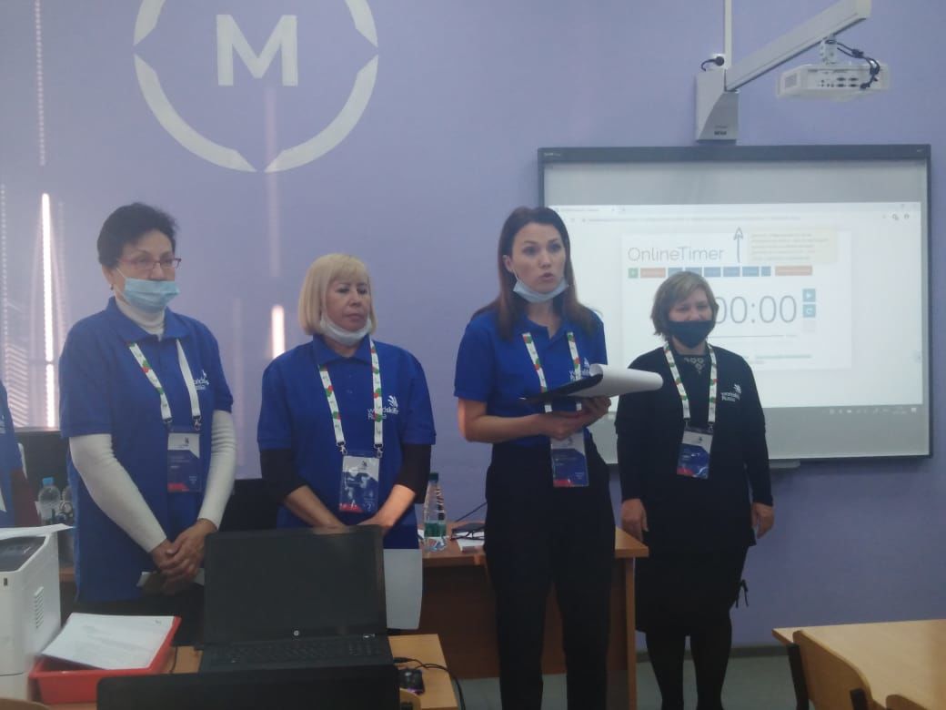 Сегодня студентки Бугульминского педагогического коллежда приняли участие в чемпионате WorldSkills Russia