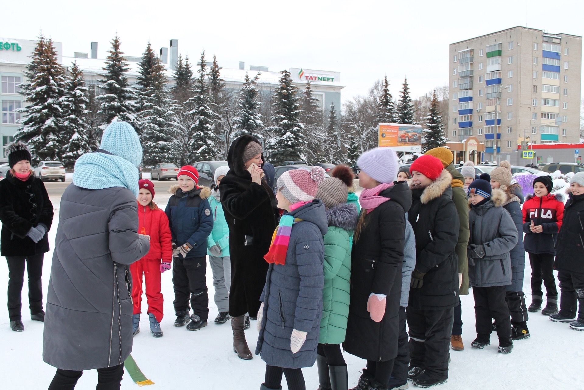 Бугульминские «Снеговики» и «Удальцы-молодцы» приняли участие в зимней спартакиаде