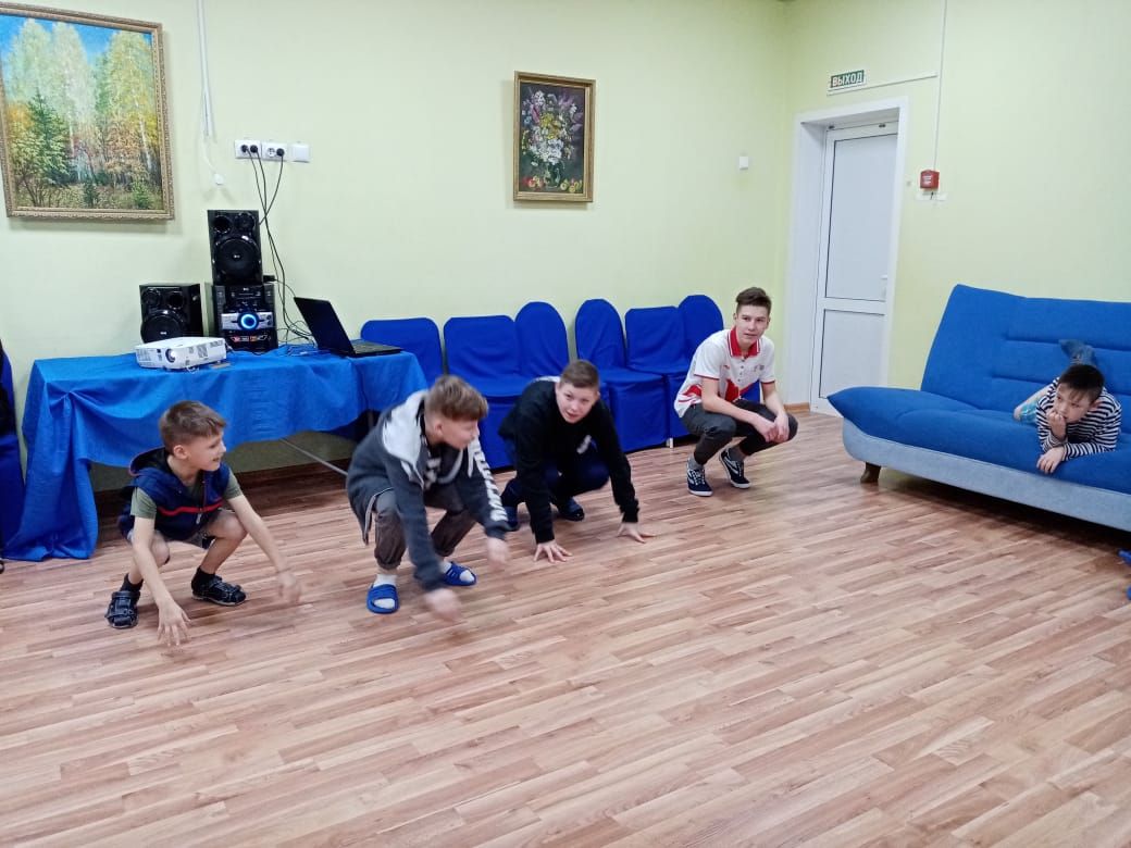 В рамках празднования 75–летия Победы в Великой Отечественной войне, в бугульминском приюте «Ялкын» провели квест–игру «Школа юных разведчиков»