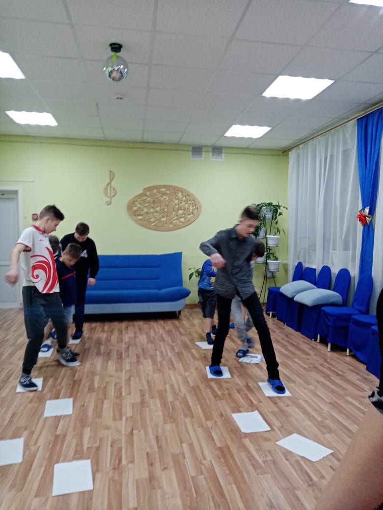 В рамках празднования 75–летия Победы в Великой Отечественной войне, в бугульминском приюте «Ялкын» провели квест–игру «Школа юных разведчиков»