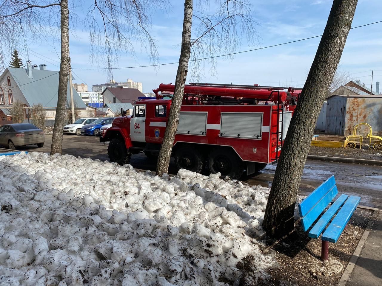 В Бугульме, на улице 14 Павших загорелась кухня | 13.04.2020 | Бугульма -  БезФормата