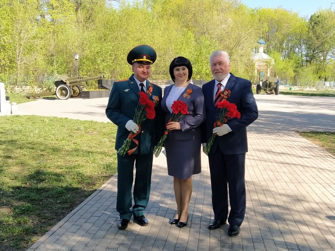 В Бугульме прошла церемония возложения цветов в честь Дня Победы