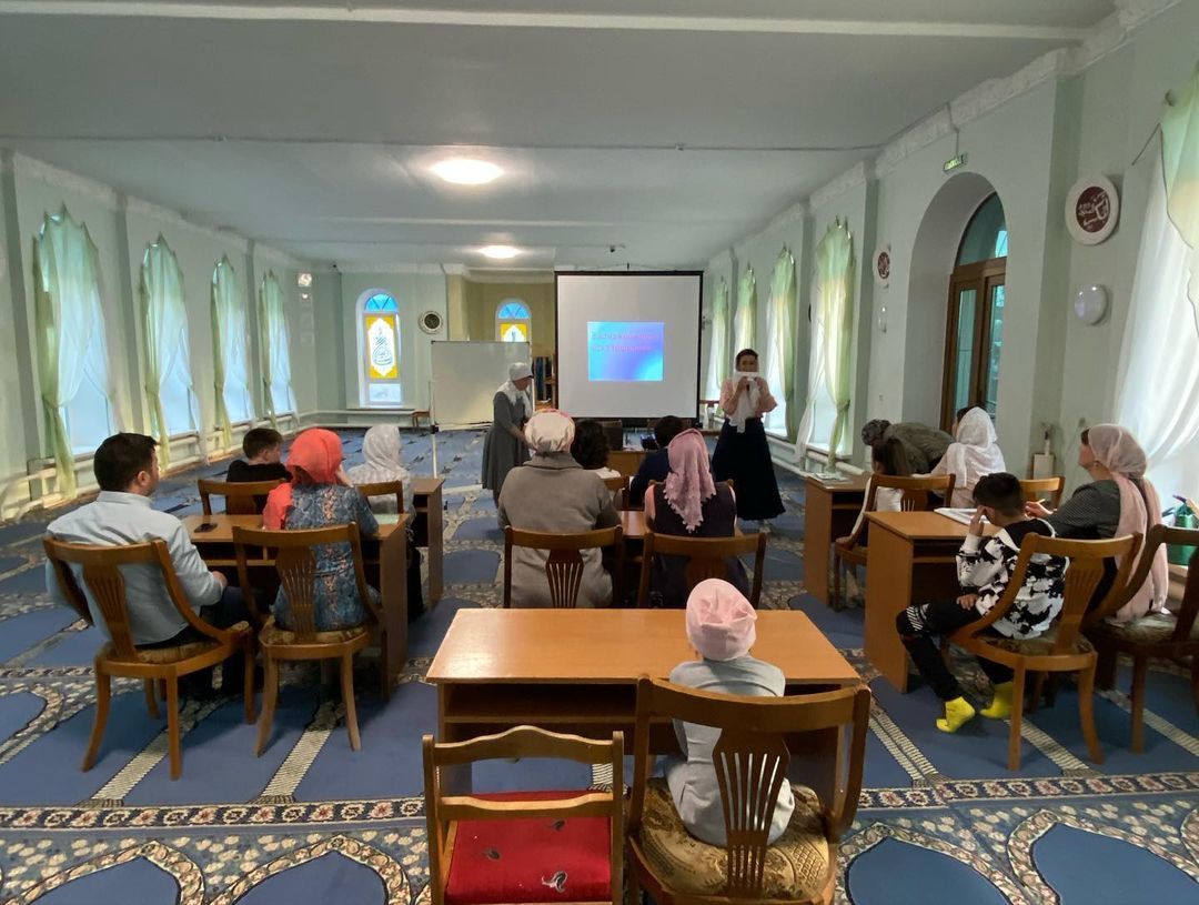 В Центральной мечети Бугульмы подвели итоги примечетских курсов татарского языка