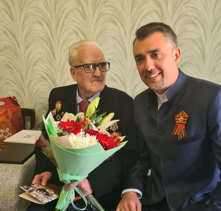 Ветерана из Бугульмы поздравили с Днем Победы
