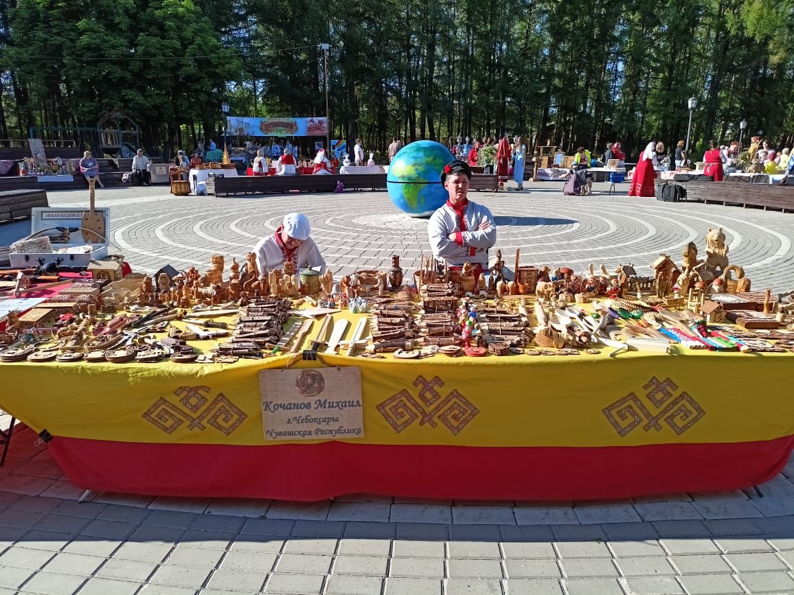 Фестиваль «Бугульма ремесленная» прошел в Парке культуры и отдыха