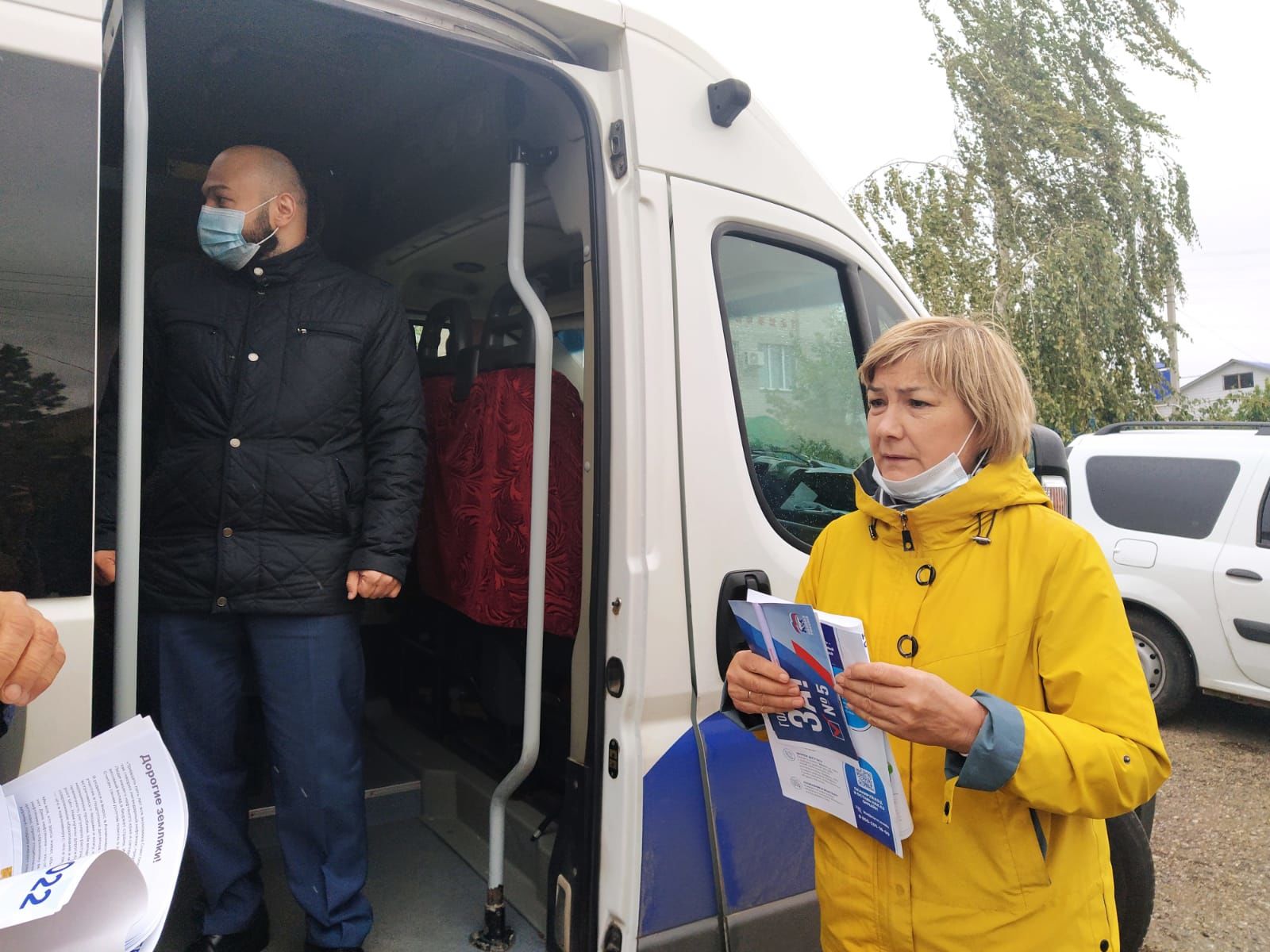 В Бугульминском районе сегодня работала мобильная приемная партии «Единая Россия»