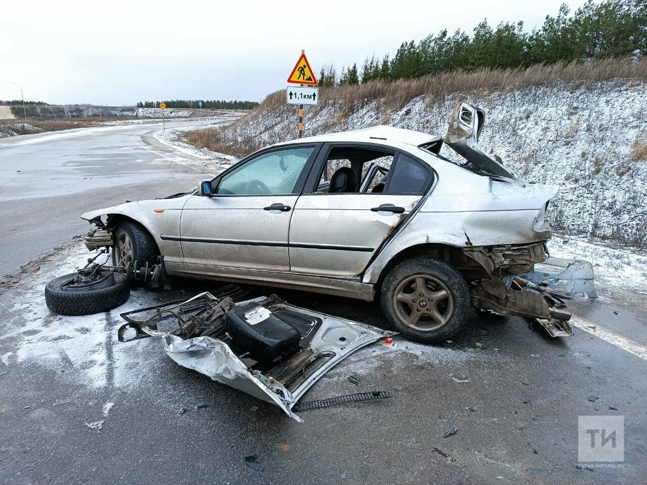 Супруги с сыновьями-близнецами пострадали в ДТП на трассе в Татарстане