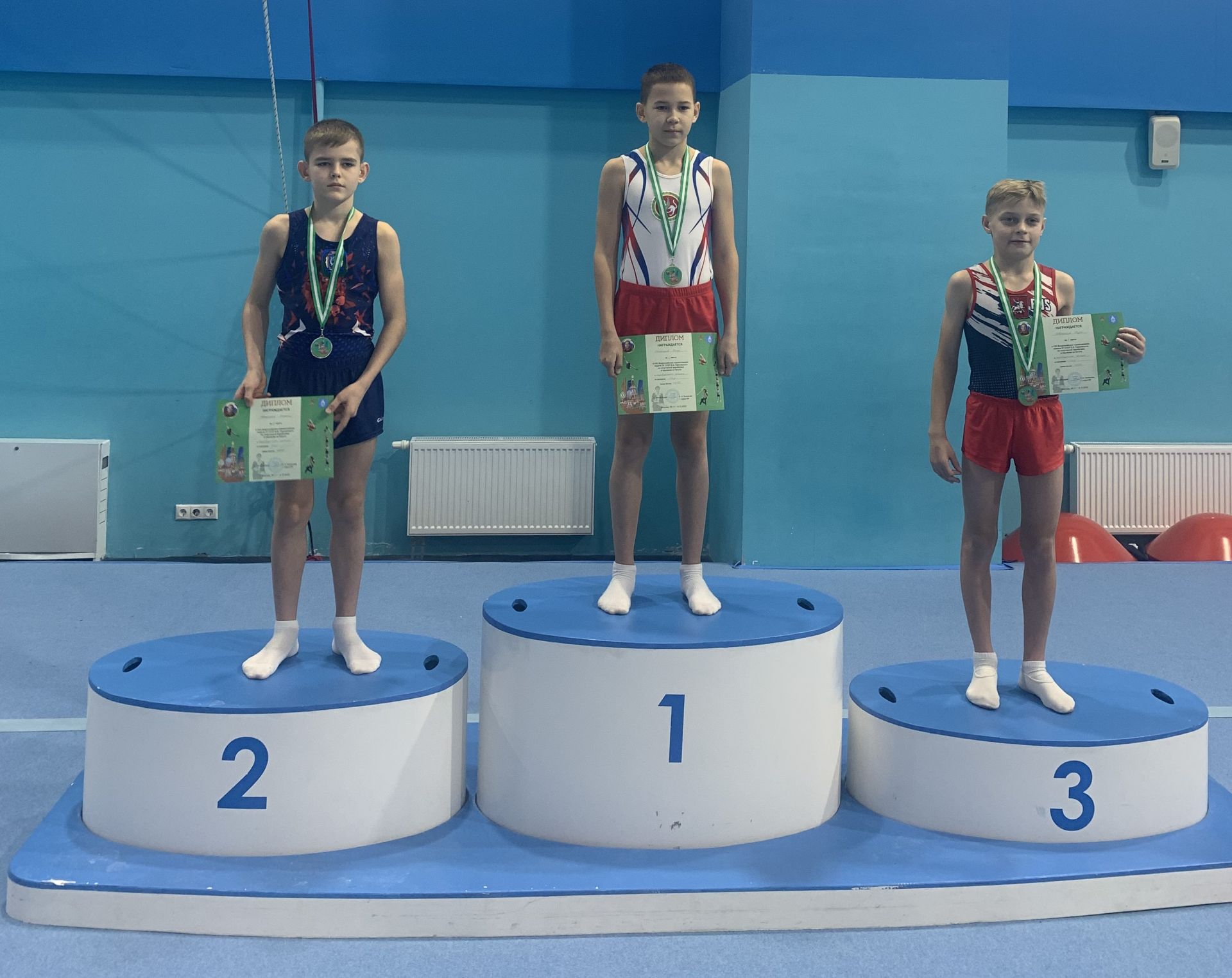 Спортсмены из Бугульмы заняли призовые места во Всероссийских соревнованиях по прыжкам на батуте
