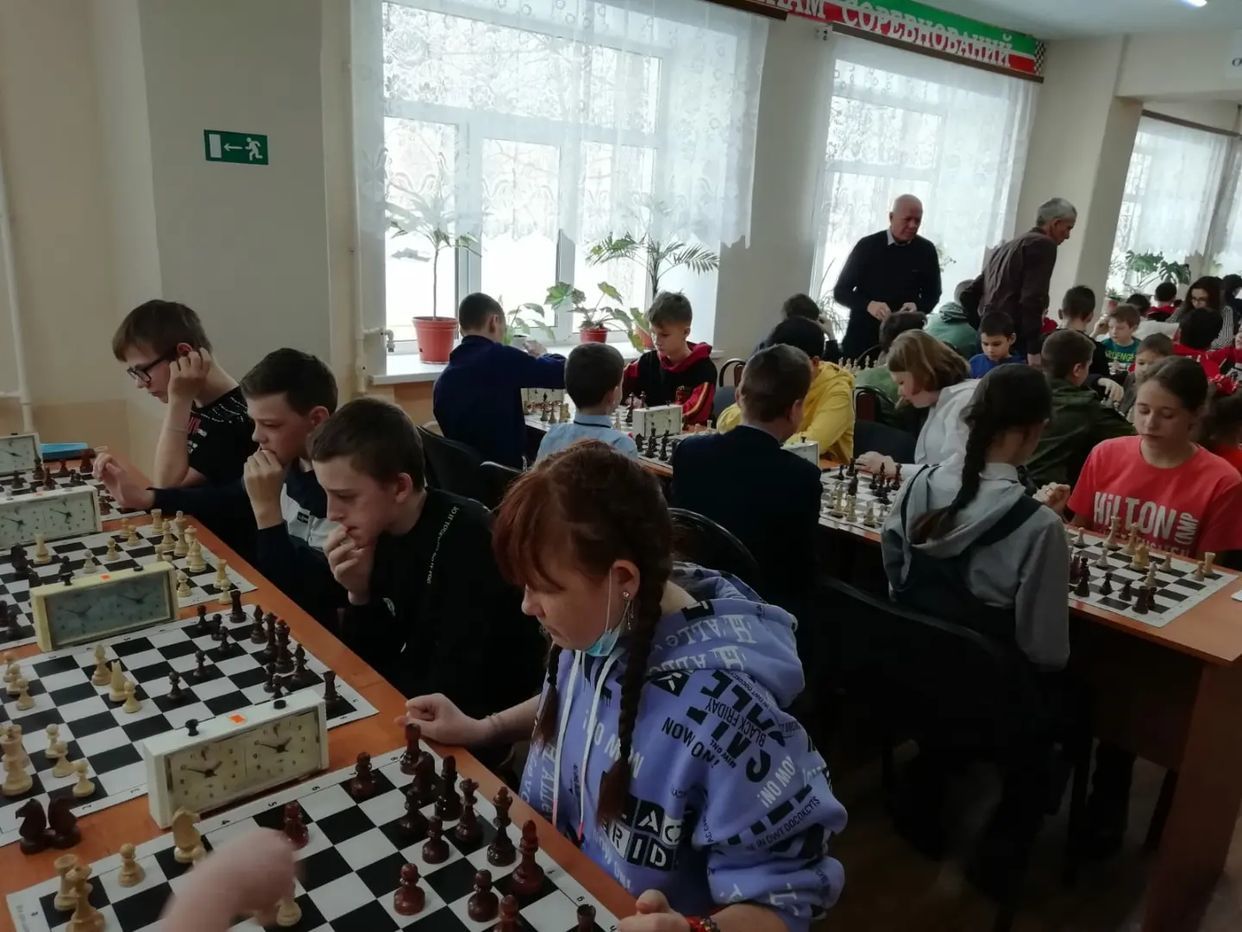 В Бугульме определили лучших шахматистов среди учащихся школ