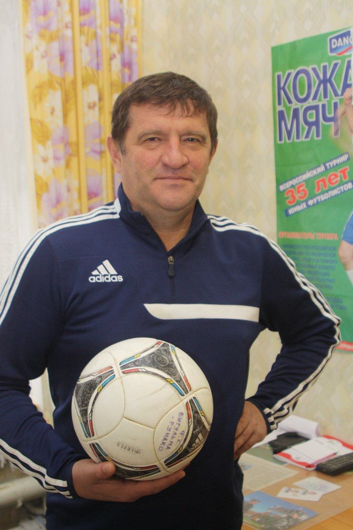 Футбольный тренер Сергей Горшенин рассказал, как в Бугульме готовят будущих чемпионов