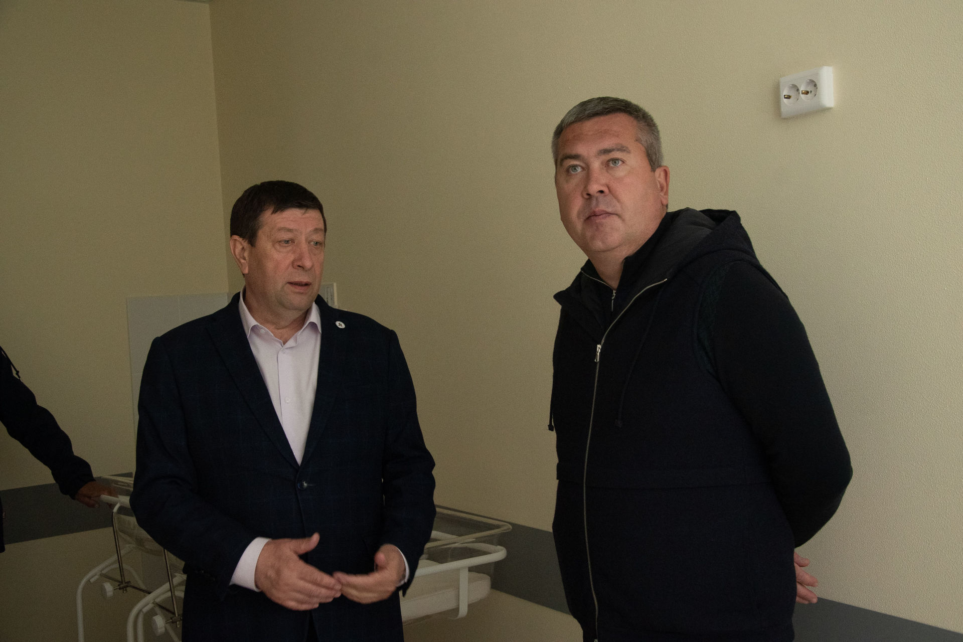 Глава Бугульминского района посетил стационар детской больницы
