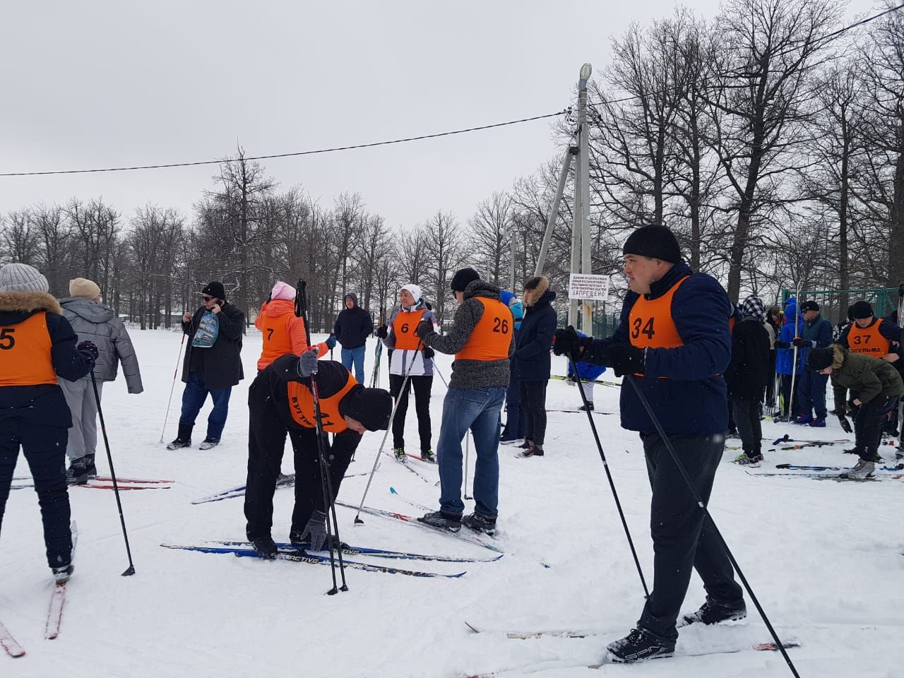 В Бугульме состоялись ежегодные лыжные гонки среди инвалидов по зрению