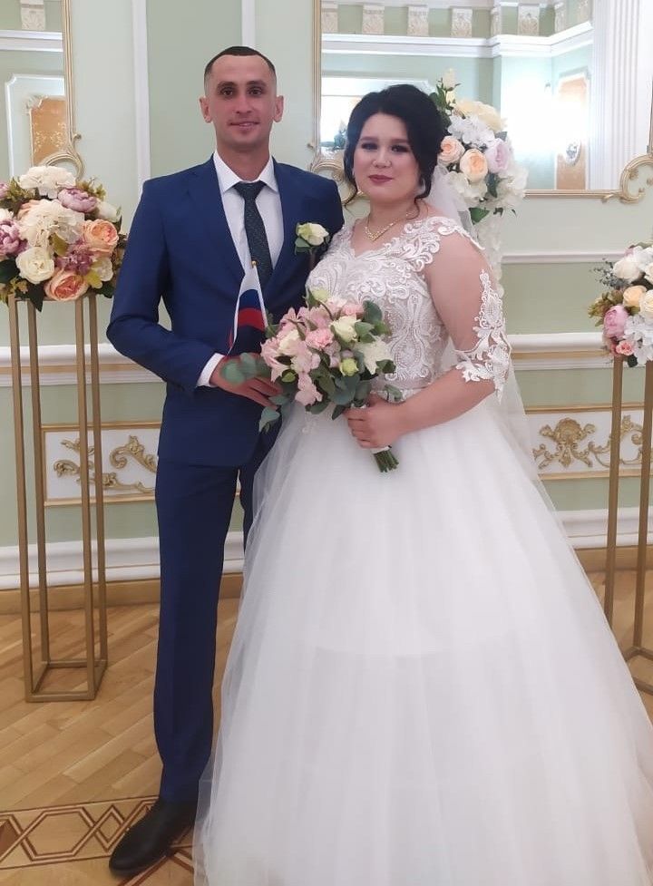 Для бугульминских молодоженов во время бракосочетания звучал гимн России