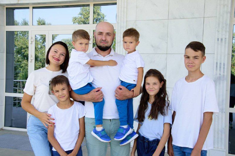 Семья из Бугульмы получила приглашение на прием в честь лучших семей республики