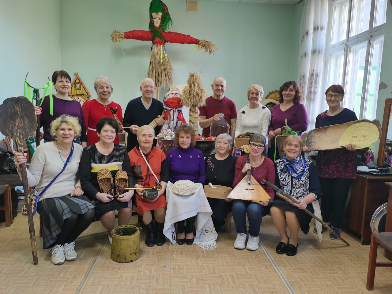 Народный ансамбль «Прялица» более 16 лет радует бугульминцев своими выступлениями