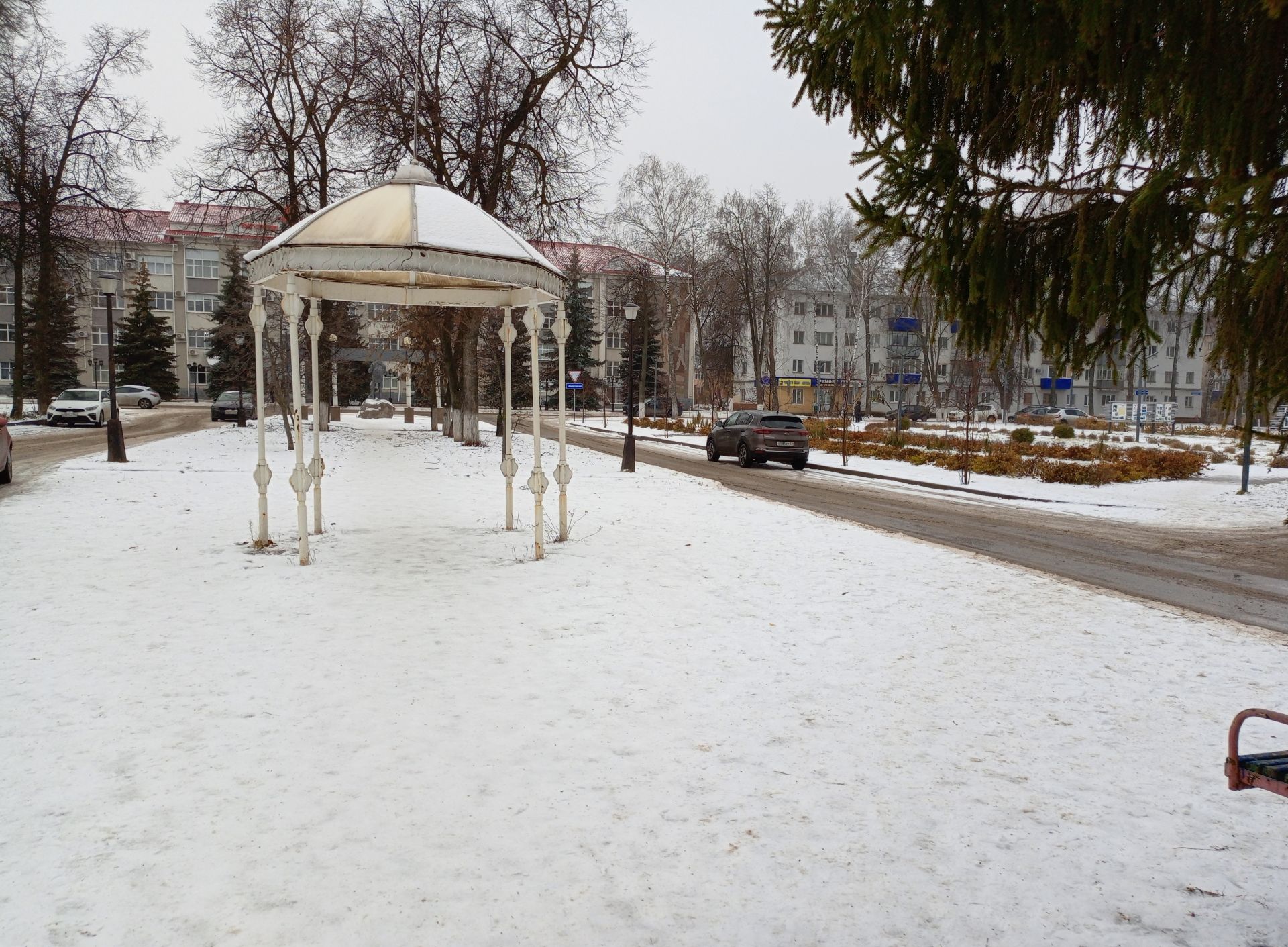 В Бугульме 23 ноября облачно с прояснениями