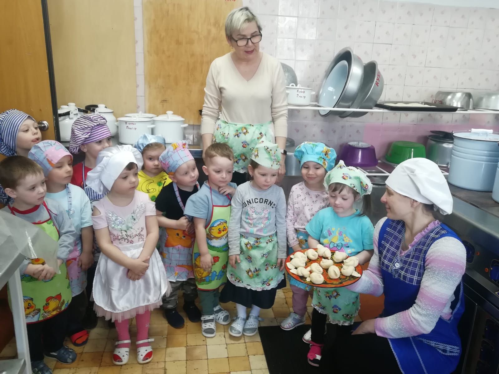 Бугульминские дошкольники отметили старинный славянский праздник Жаворонки