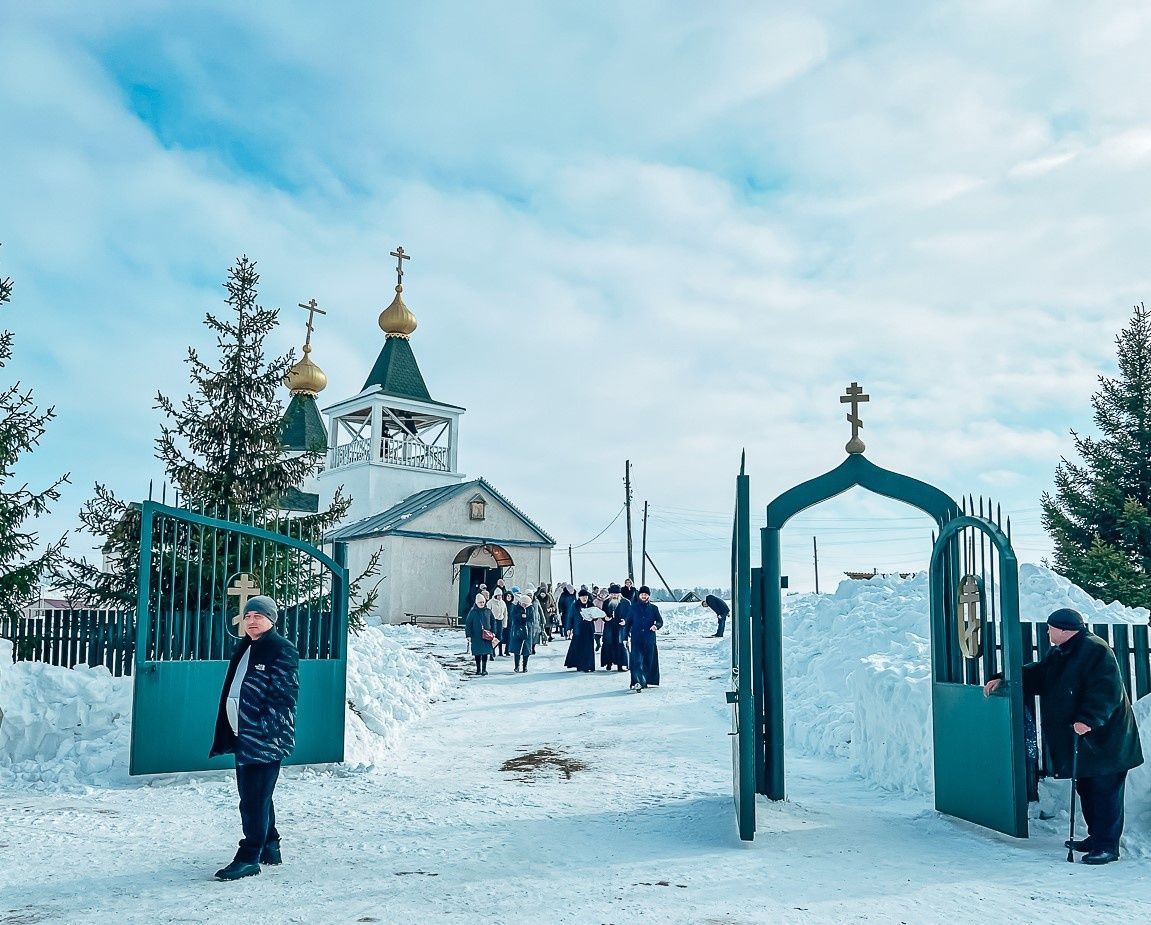 Архиерейская литургия в Неделю о блудном сыне совершена в храме Малой Бугульмы