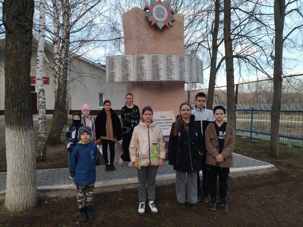 Сотрудники Спасского СДК Бугульминского района организовали экскурсию по селу