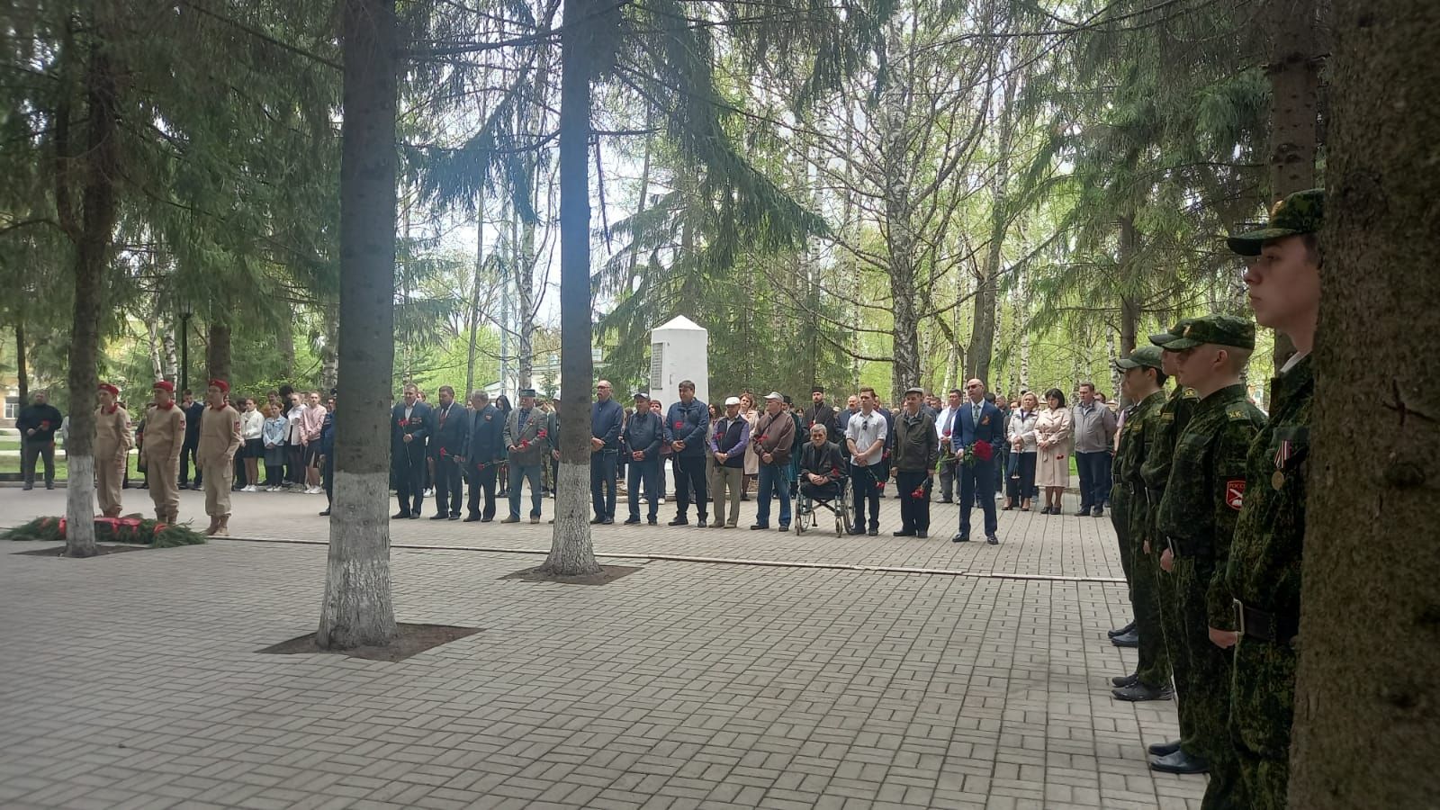 В Бугульме почтили память ликвидаторов аварии на Чернобыльской АЭС