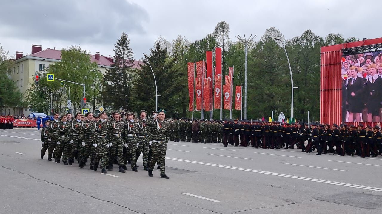 В Бугульме провели парад в честь 79-й годовщины Великой Победы