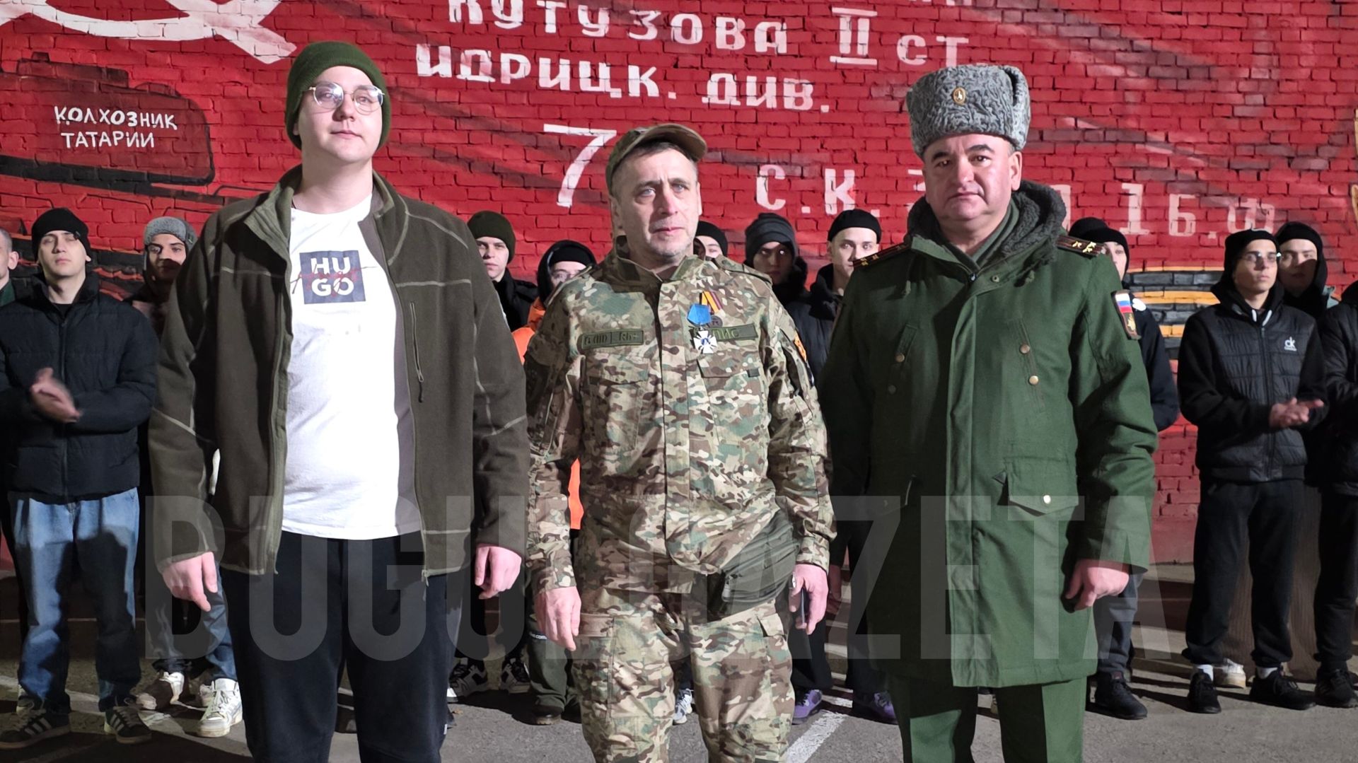 Из Бугульмы рано утром уехали 22 призывника