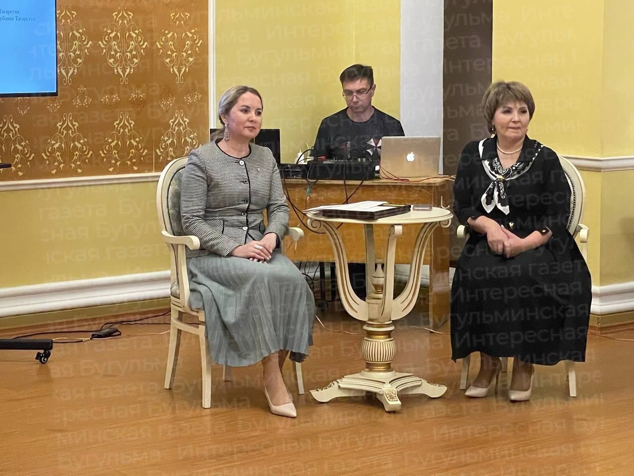 «Диалог о важном»: в Бугульме обсудили ценности семьи с участием татарстанских экспертов