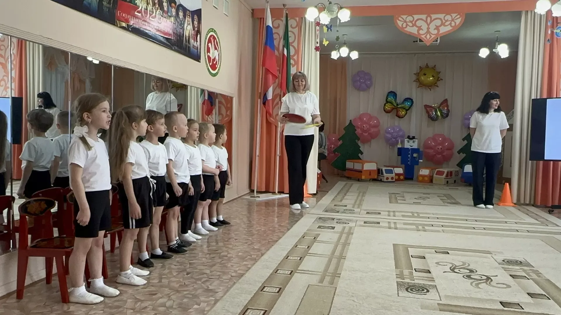 В детском саду №2 Бугульмы прошло спортивное занятие «Безопасные дороги»