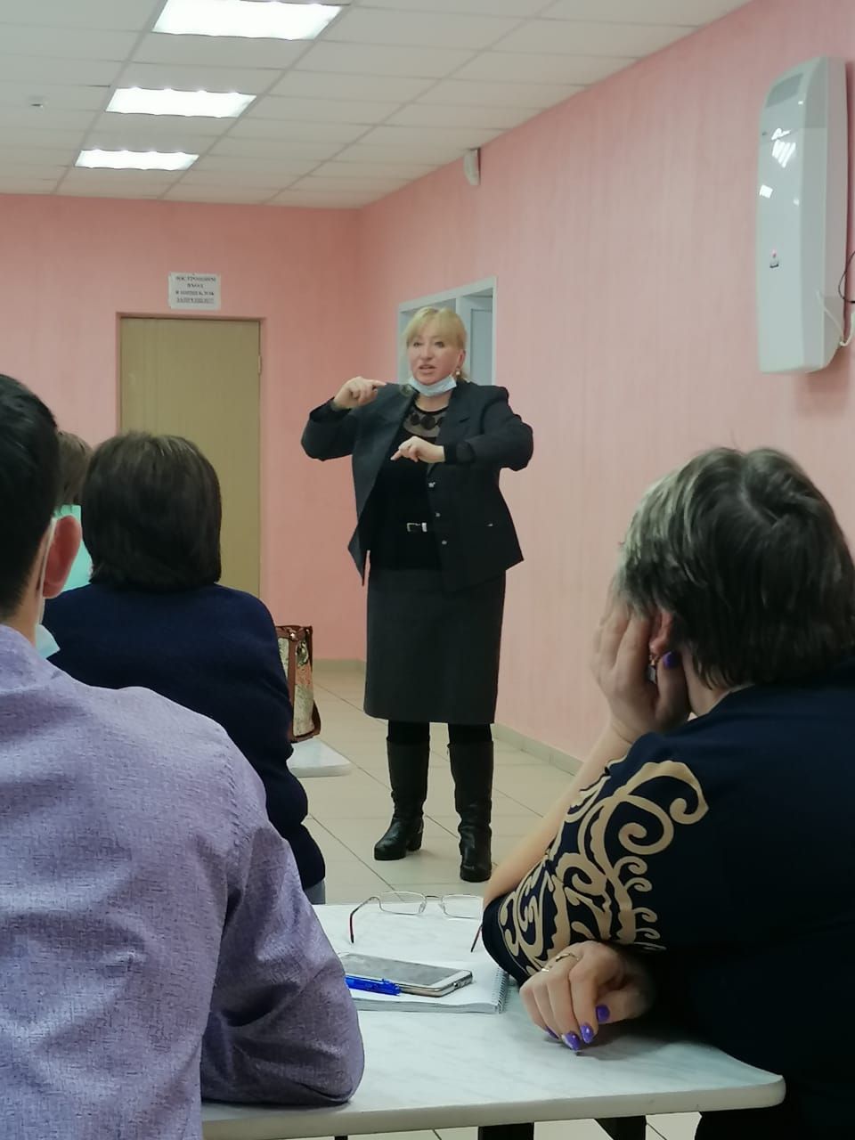 Педагог-психолог Татьяна Богоманова рассказала о занятиях в Школе приемных родителей