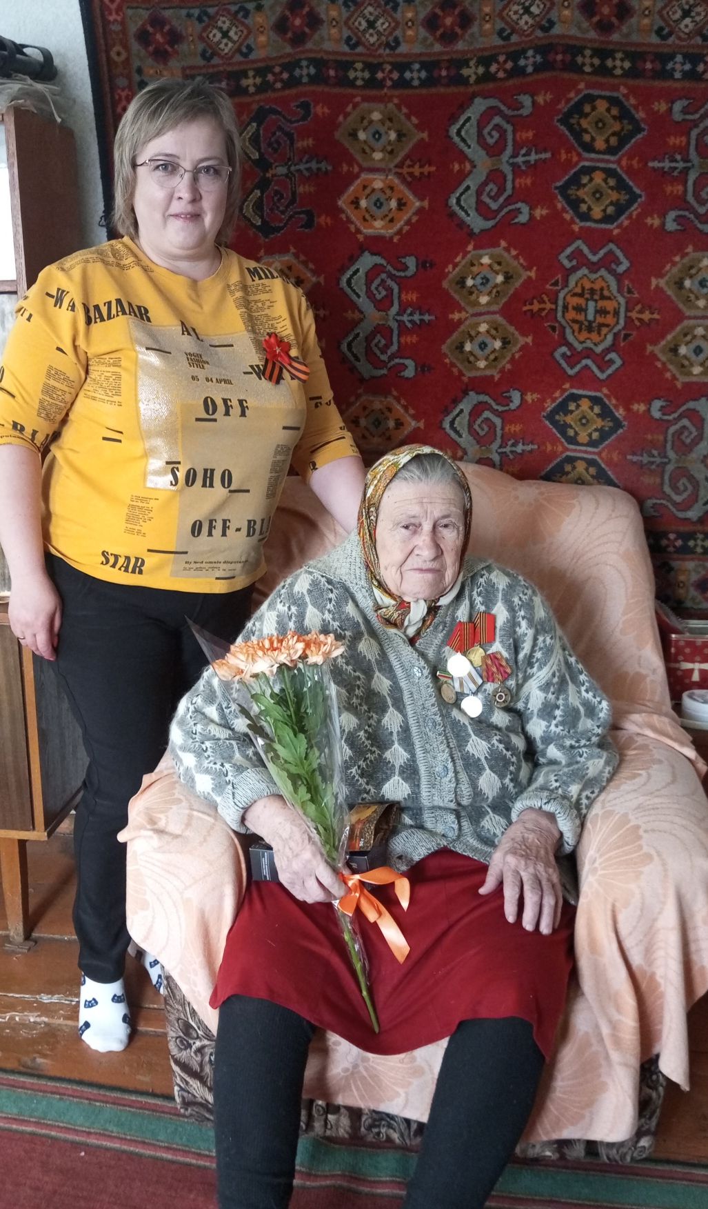 Социальный работник и многодетная мама Татьяна Золотухина рассказала о помощи людям, уважении к пожилым и секретах крепкой семьи