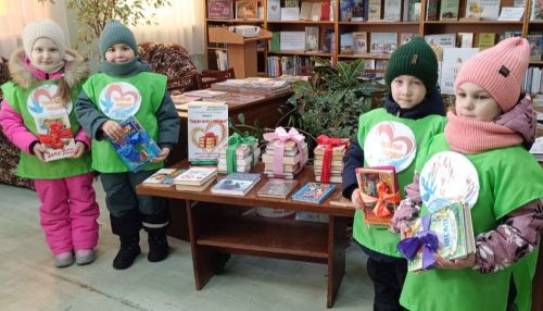 Библиотеке Бугульминского района подарили книги