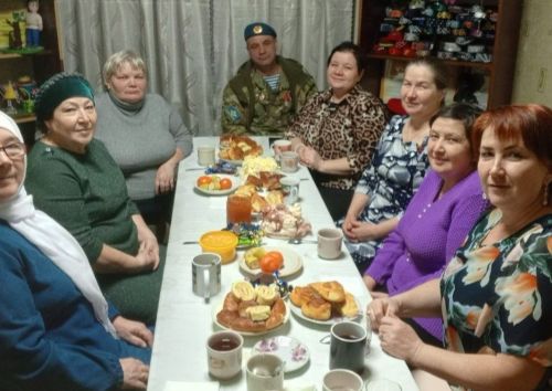 В Бугульминском районе провели поздравительную акцию