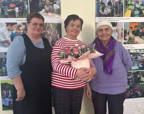 В Бугульме устроили весеннее патриотическое мероприятие для пожилых