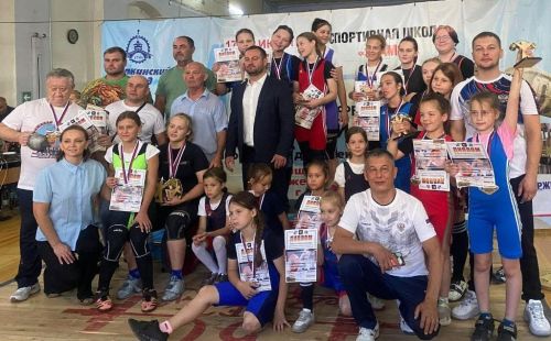 Бугульминские штангисты одержали ряд ярких побед