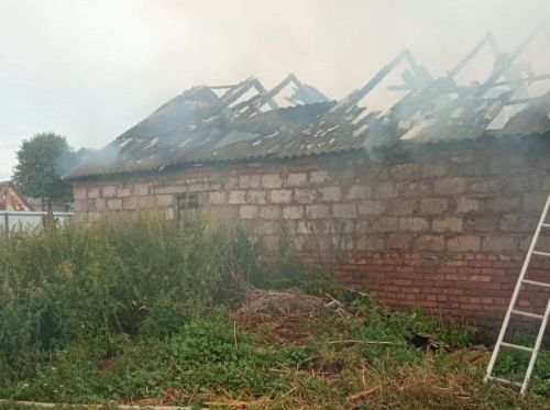 В поселке Вязовка Бугульминского района сгорел сарай