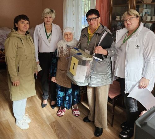 95-летняя труженица тыла из Бугульмы воспользовалась голосованием на дому