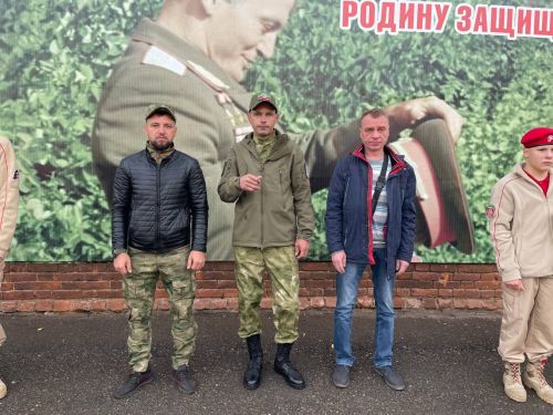 Троих бугульминцев проводили на службу в зону спецоперации
