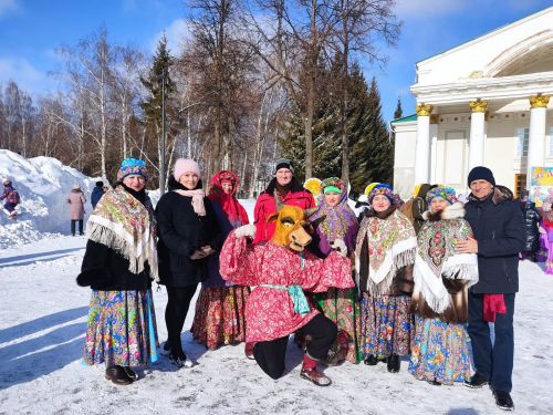 Вокальный ансамбль «Селяночка» объединил творческих и ценящих народную песню жителей деревни Ефановка БМР