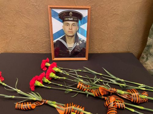 Жители Бугульмы проводили в последний путь погибшего на СВО старшего матроса