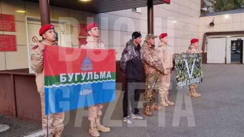 Двое бугульминцев подписали контракт для участия в СВО