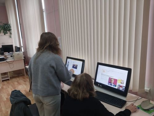 Бугульминцы продолжают обучение цифровой грамотности