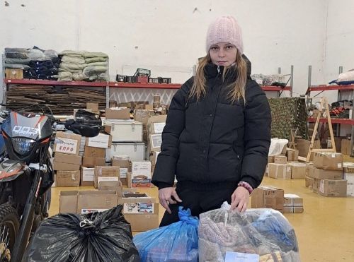 Рукодельницы из Бугульмы связали очередную партию носков для бойцов СВО