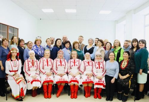 В Бугульминской библиотеке провели встречу-диалог «Мы вместе»
