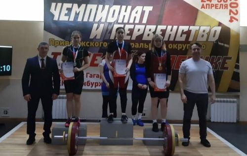 Тяжелоатлеты Бугульмы привезли с престижных состязаний медали всех достоинств