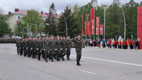 В Бугульме провели парад в честь 79-й годовщины Великой Победы