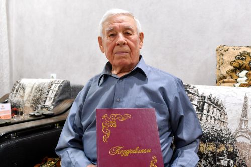 Ветеран Бугульминского механического завода отметил 90-летие