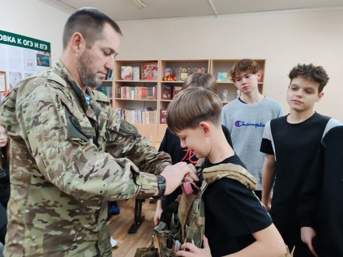 Ветераны СВО провели для «Скаутов Бугульмы» практический мастер-класс по первой помощи