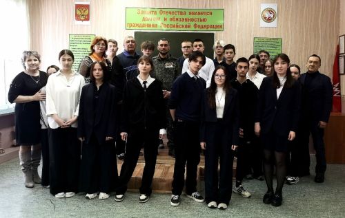 Юные жители Бугульминского района встретились с участником СВО